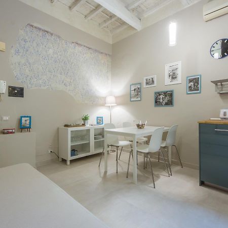 Apartments Florence - San Lorenzo Chic Экстерьер фото